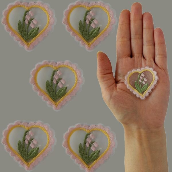 S.A.V.I Set of 5 Heart-Shaped Light Pink Flower Non-Adhesive Embroidered Appliqué Patches on Net Fabric with Scalloped Edge for Clothes, Bags, and Accessories
